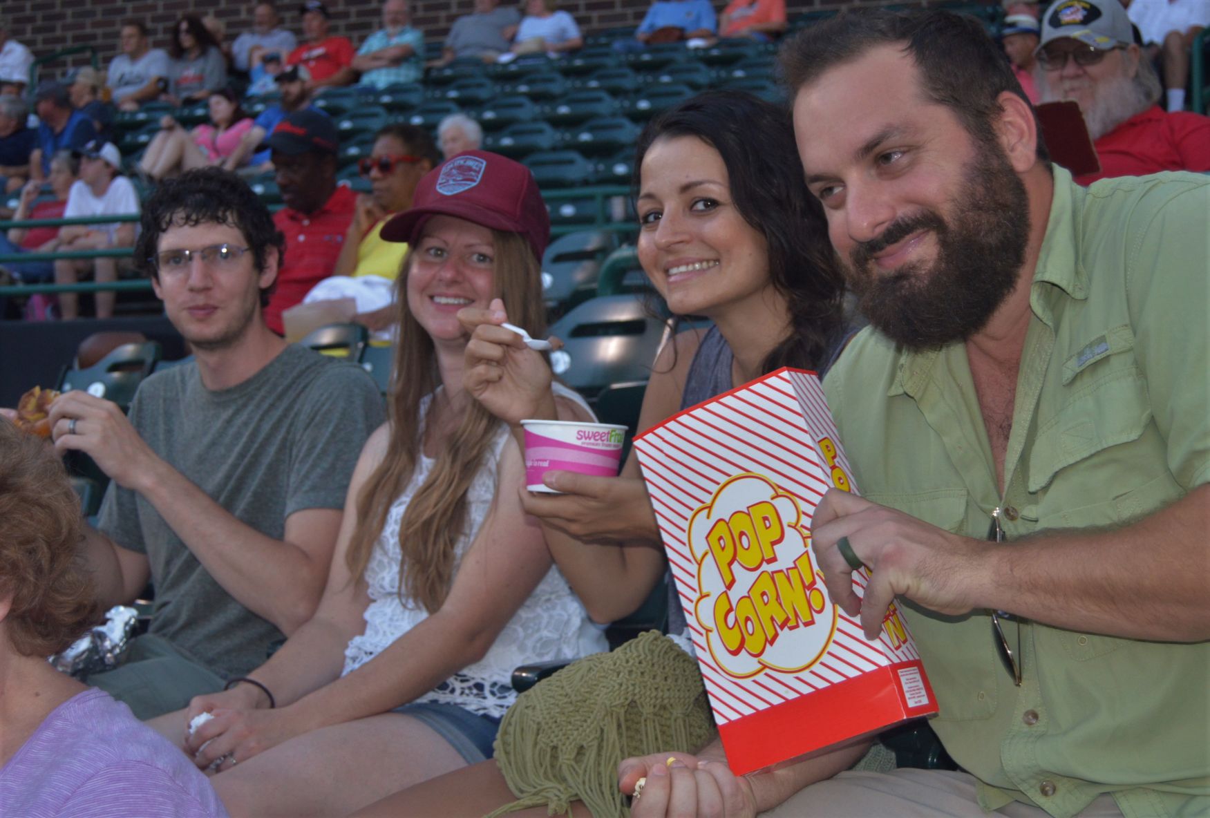 crawdads hoppin' (99).JPG